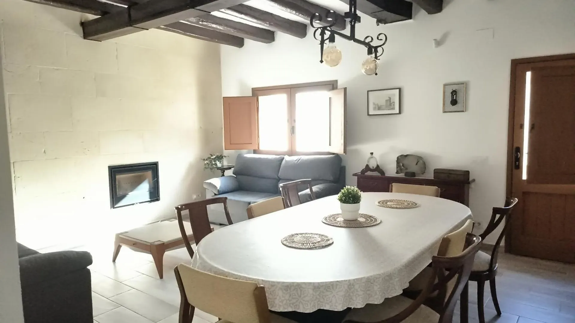 Διαμέρισμα Village House With Patio And Barbecue Bellvei del Penedes